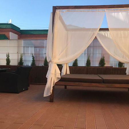 Scandik Apartment Terrace Полтава Экстерьер фото